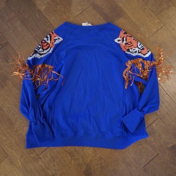 Fantastic Fawn Sequin Tiger Sleeve Fringe Sweatshirt Blue Womens Size Medium - Picture 4 of 7